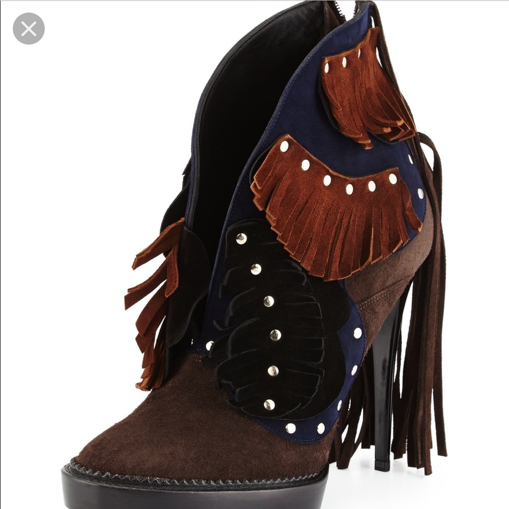 Burberry Porsum Lilybell Ankle Bootie